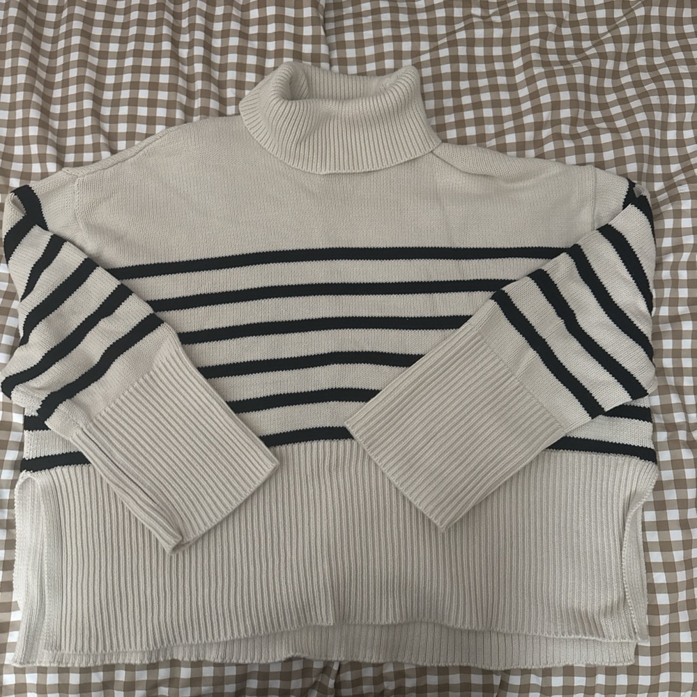 GAP Cream and Black Striped Turtleneck